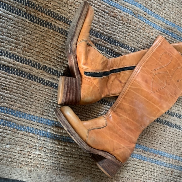 Vintage Leather Boots - Picture 2 of 3